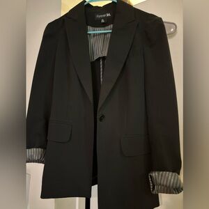 Forever 21 black blazer.